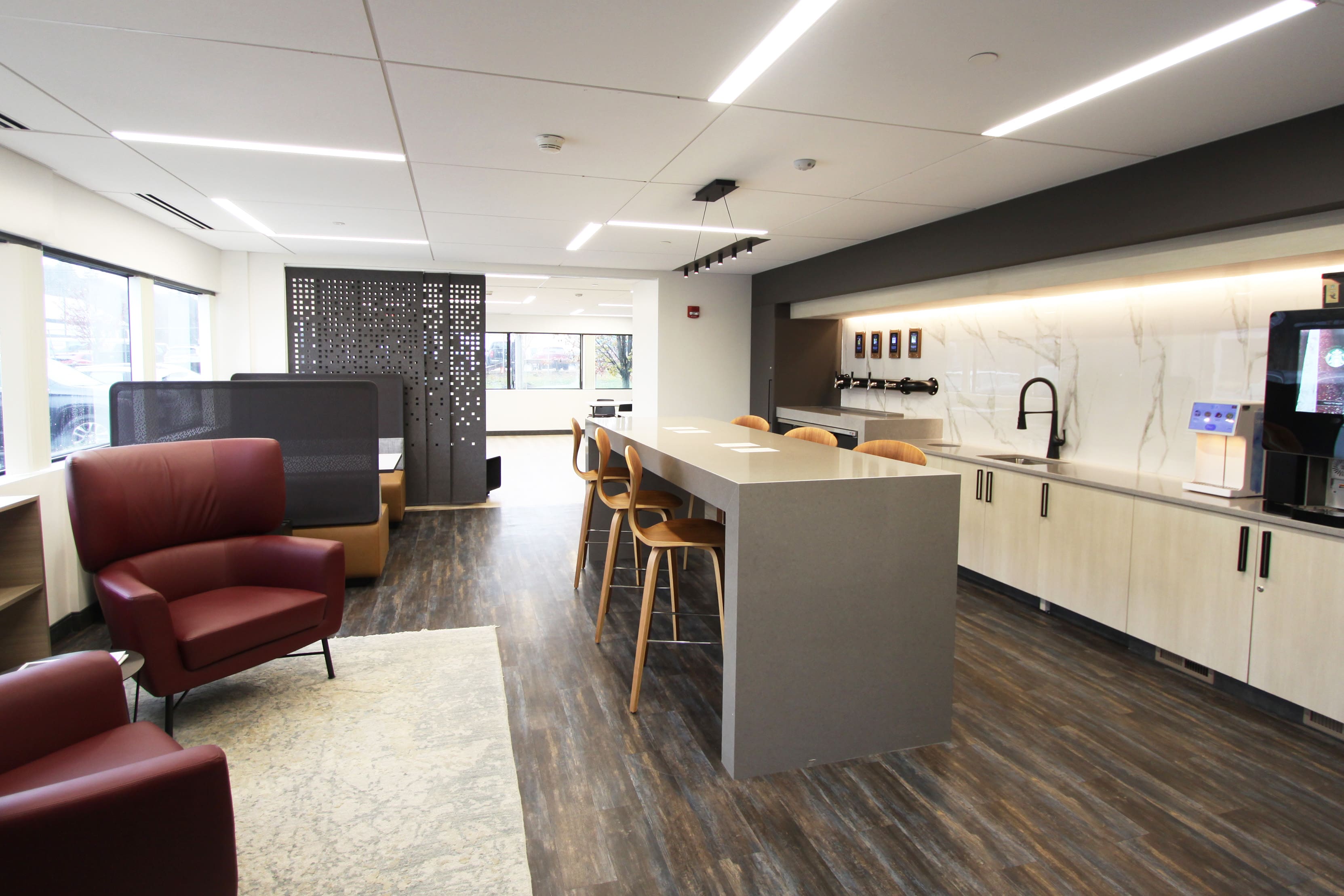 100 Penn_Lobby
